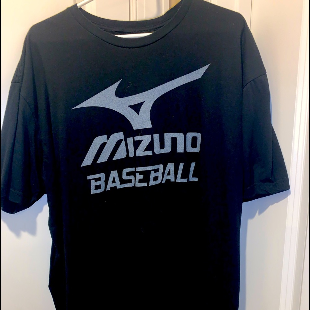Men’s short sleeve mizuno baseball shirt